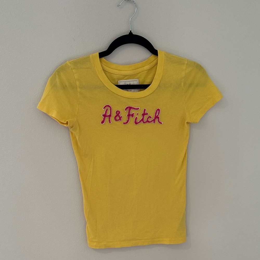 Abercrombie & Fitch Y2K Vintage Yellow Tee T-Shirt Size Small